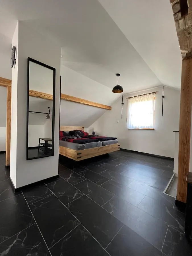 Die Loft Kemnath شقة