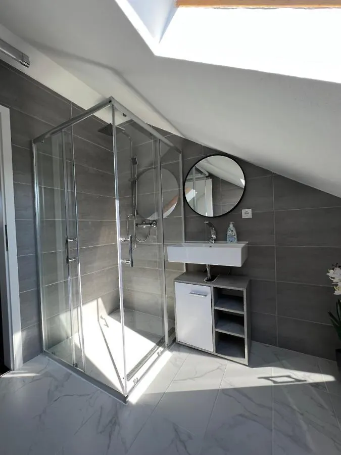 Die Loft Kemnath شقة